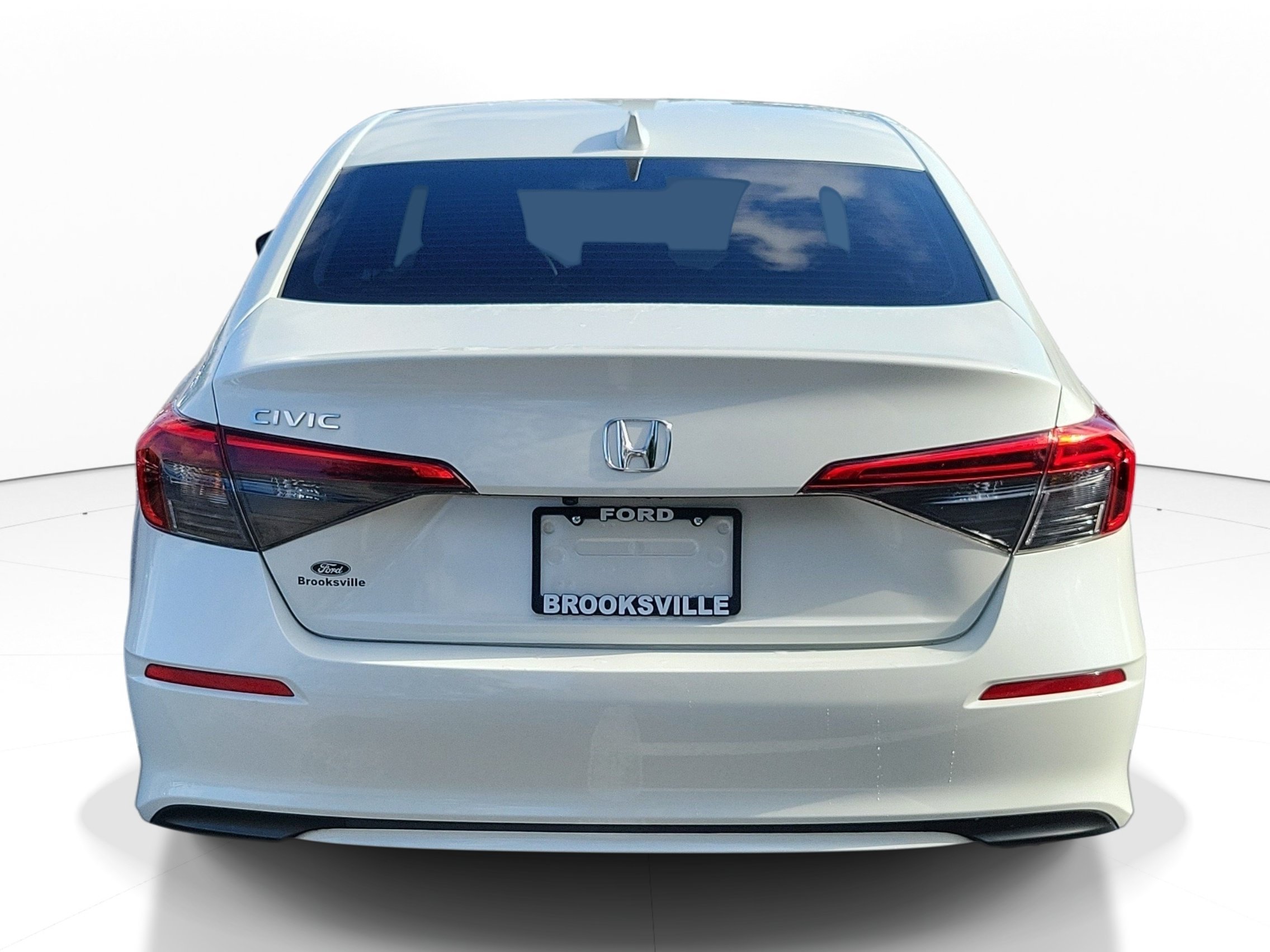 Used 2024  Honda LX image 2