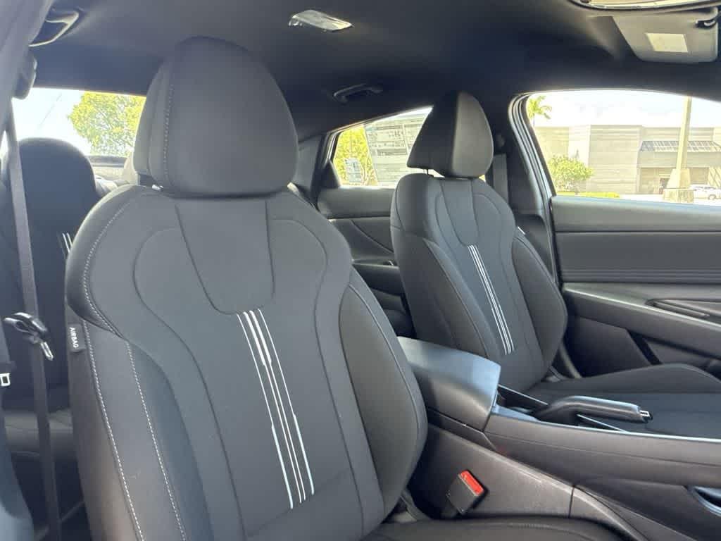 New 2026 Serenity White Hyundai SEL Sport image 27