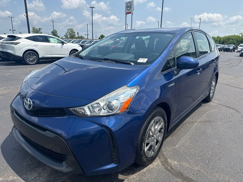 Used 2015 Blue Toyota Five image 7