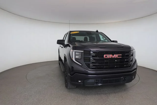 Used 2024 Silver GMC Elevation image 30