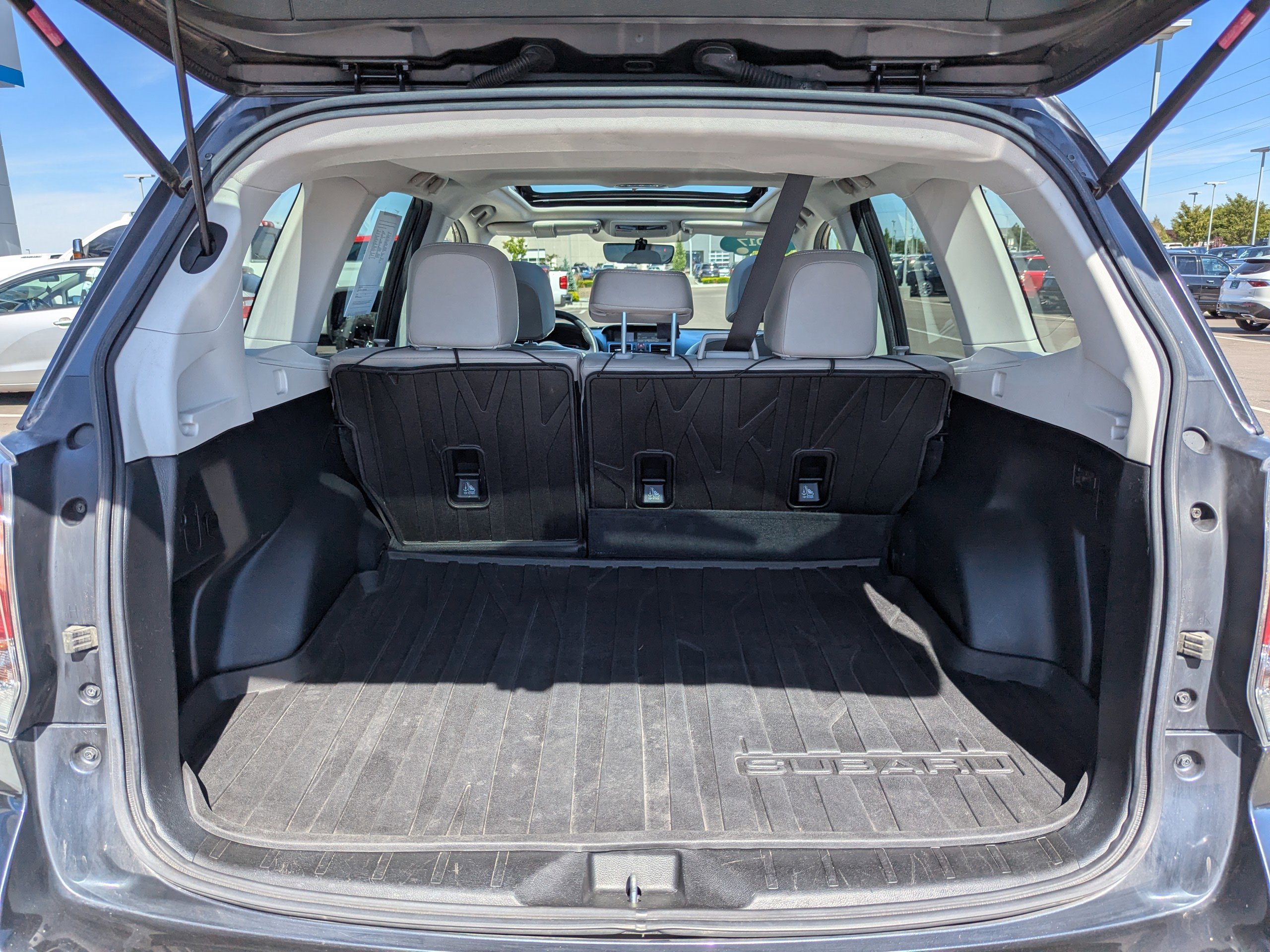 2017 Subaru Forester Limited - Photo 33