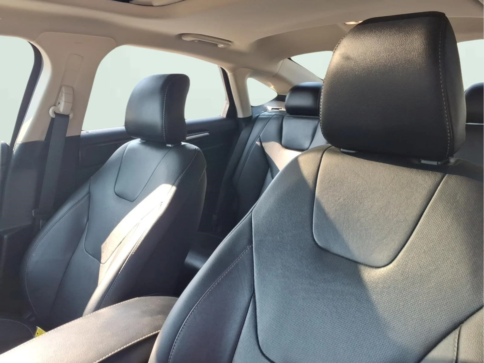 Used 2019 Gray Ford Titanium image 18