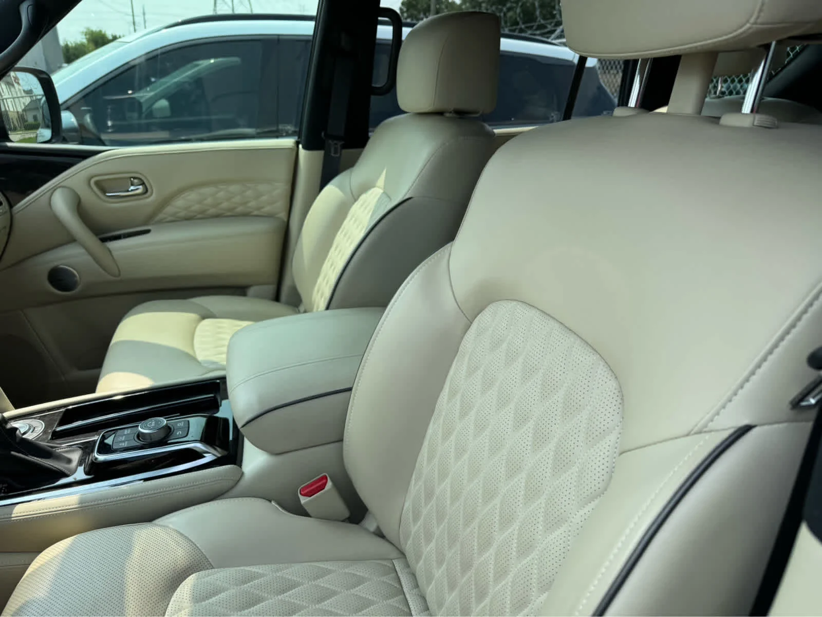 Certified Used 2023 Moonstone White INFINITI SENSORY image 12