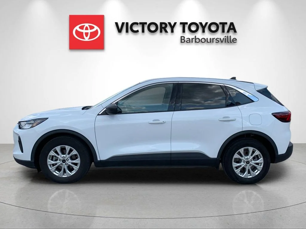 Used 2024 White Ford Active image 2