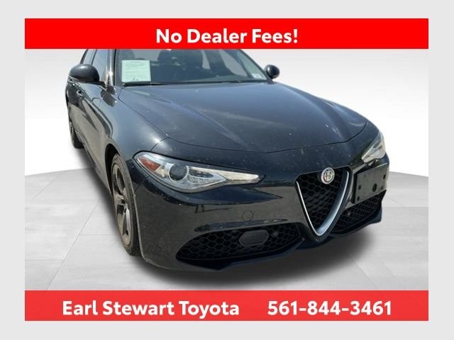Used 2017 Black Alfa Romeo Base image 1