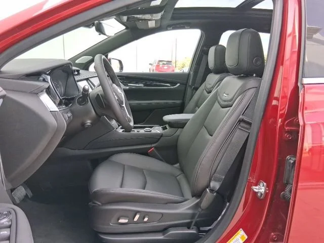 2026 Cadillac XT5 Premium Luxury - Photo 18