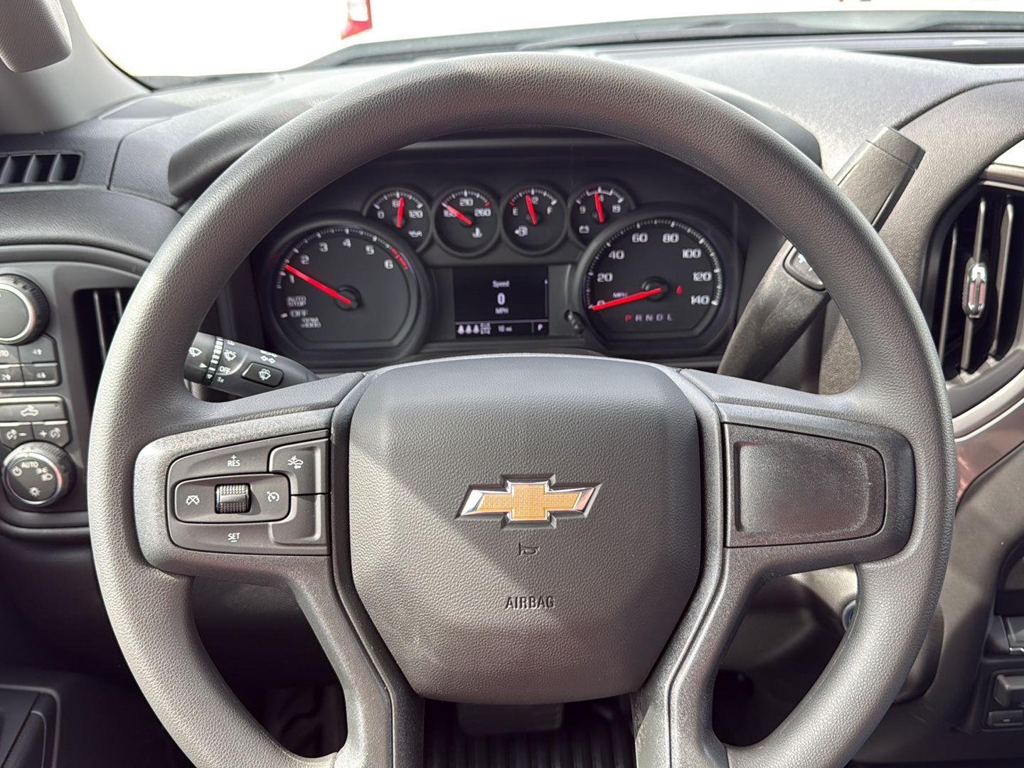 New 2026 Summit White Chevrolet WT image 17