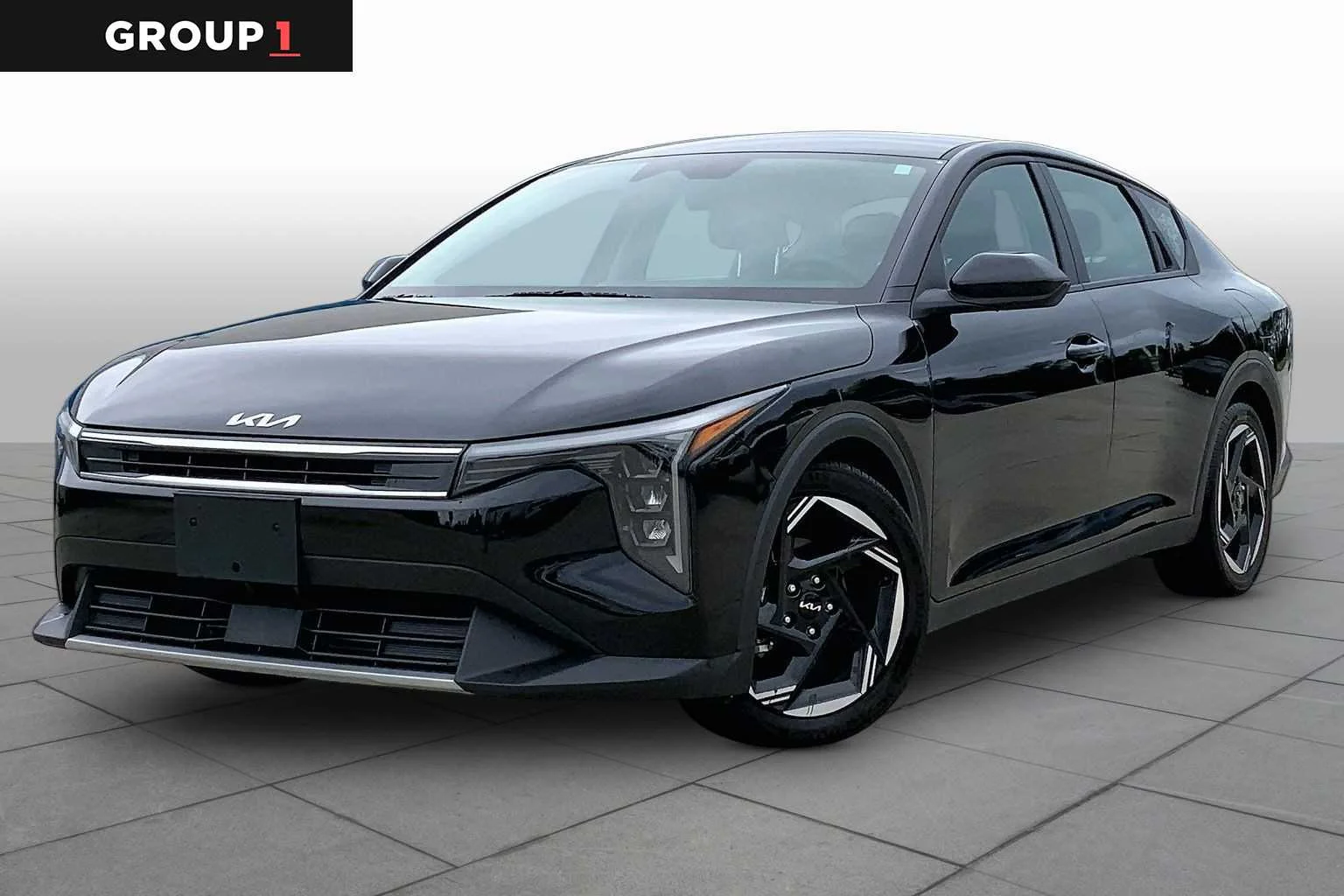 2025 Kia K4 EX AT's photo