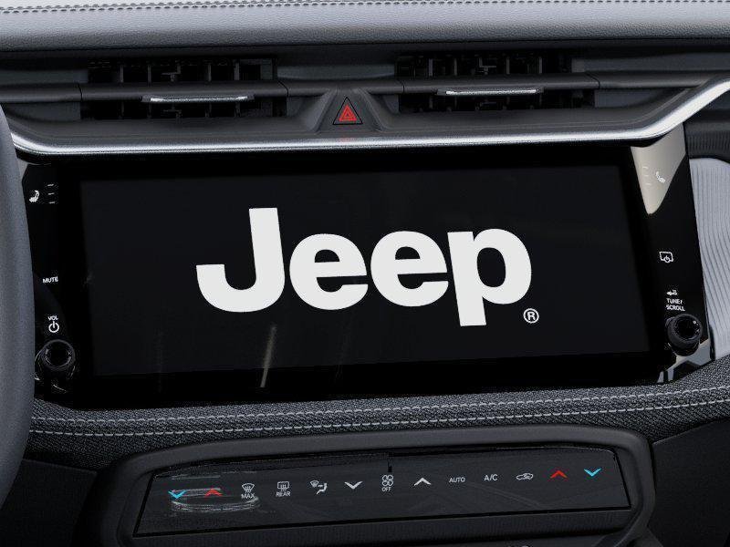 New 2026 Bright White Clear-Coat Exterior Paint Jeep Laredo image 44