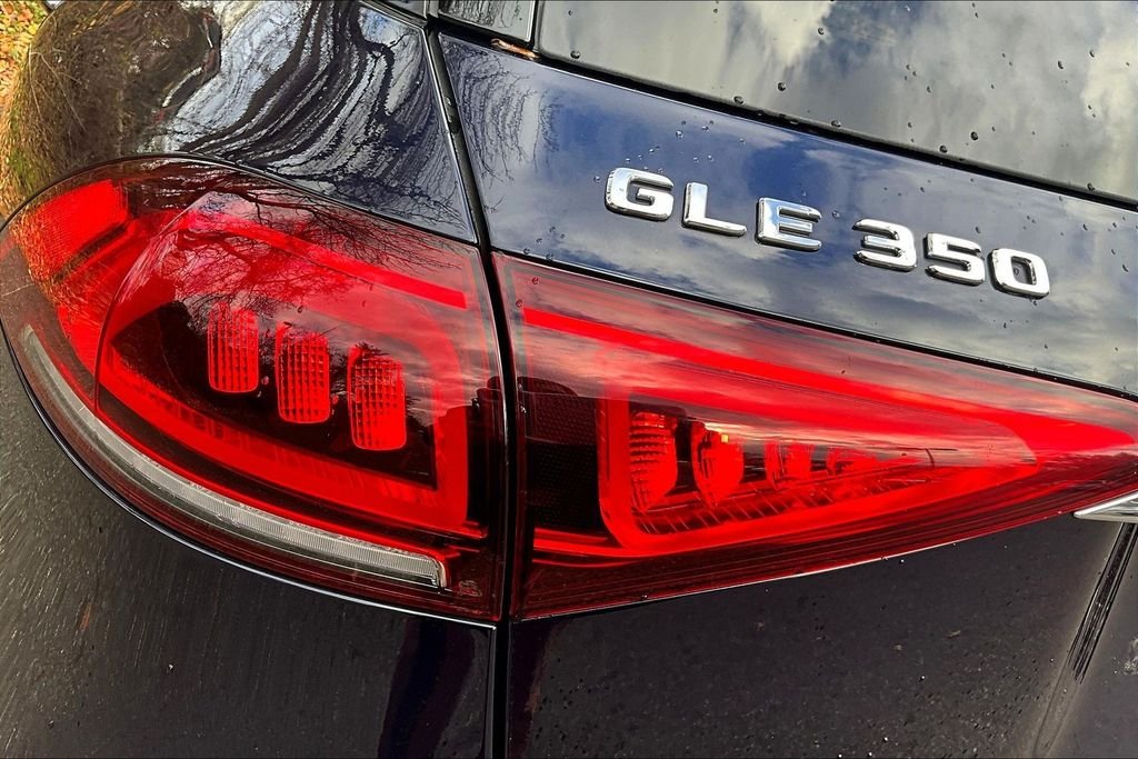 Certified Used 2022 Blue Mercedes-Benz GLE 350 image 32