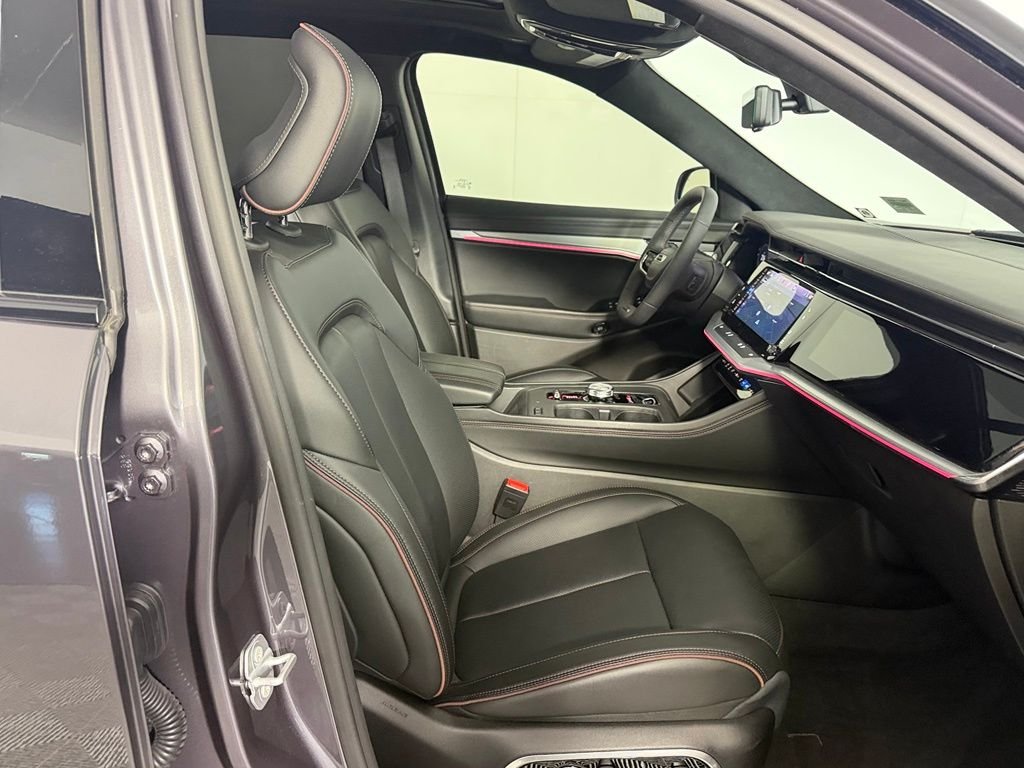 Used 2024 Gray Jeep Launch Edition image 34