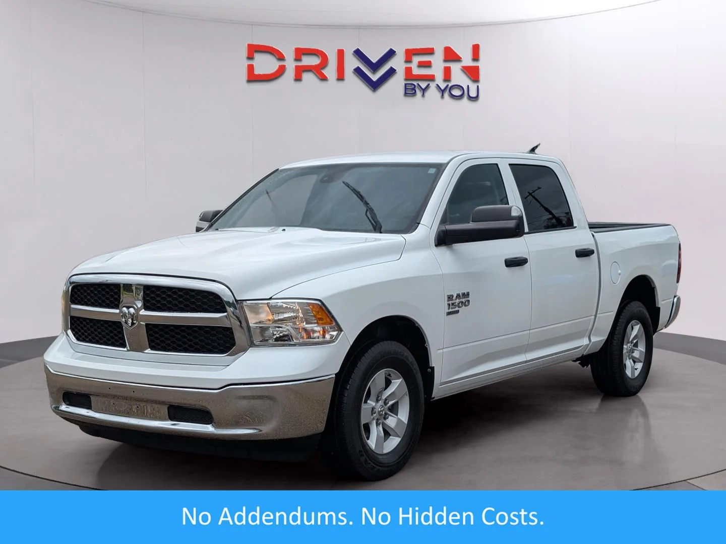 2023 RAM 1500 Classic SLT 4x4 Crew Cab 5'7's photo