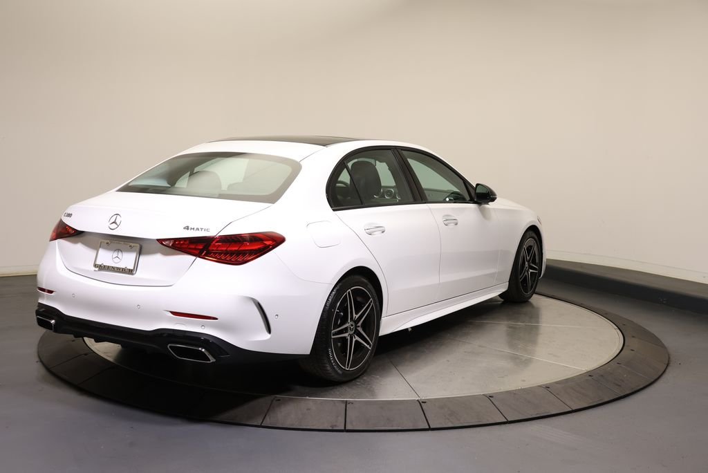 New 2026 MANUFAKTUR Moonlight White Metallic Mercedes-Benz C 300 image 7
