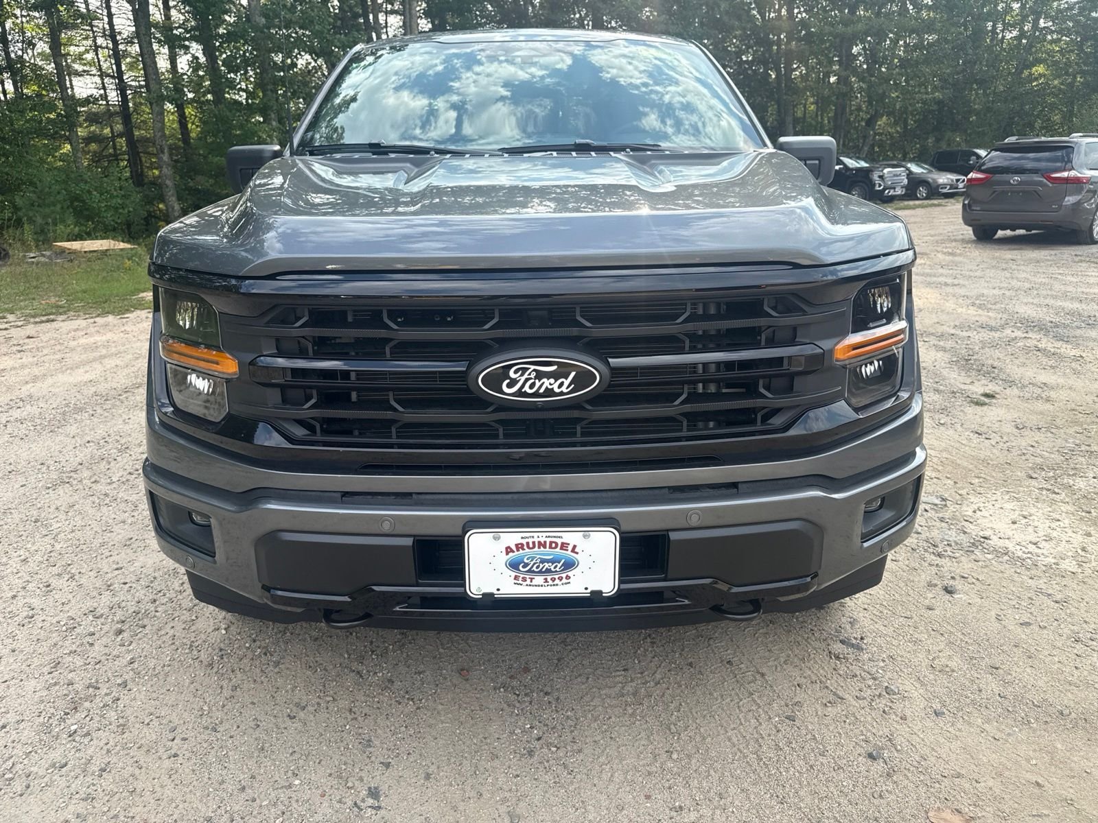 New 2026 Carbonized Gray Metallic Ford XLT image 9