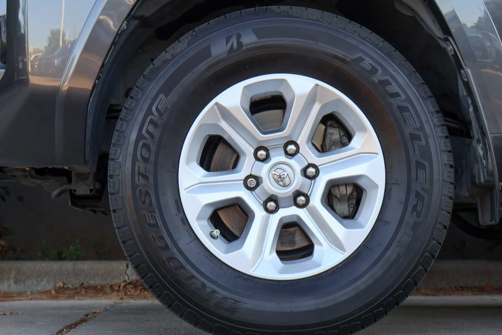 Used 2019 Magnetic Gray Metallic Toyota SR5 image 7