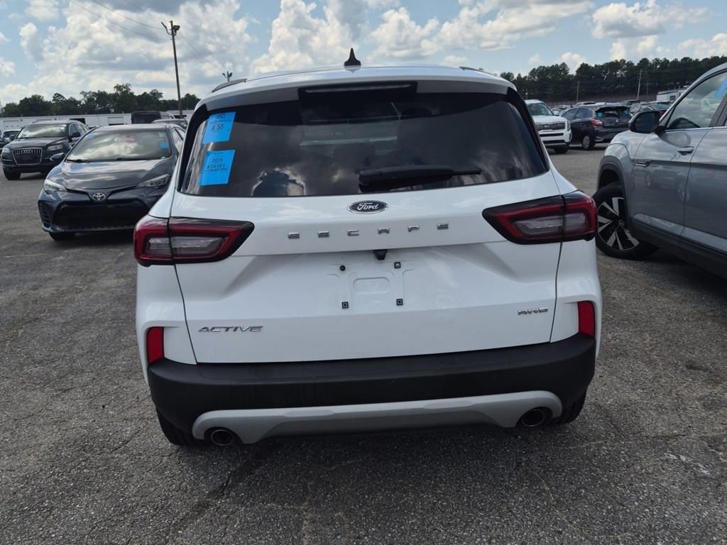 Used 2025 White Ford Active image 3