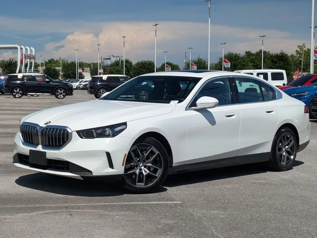 2026 BMW 5 Series 530i