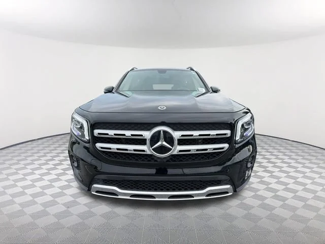 Used 2022 Black Mercedes-Benz GLB 250 image 2