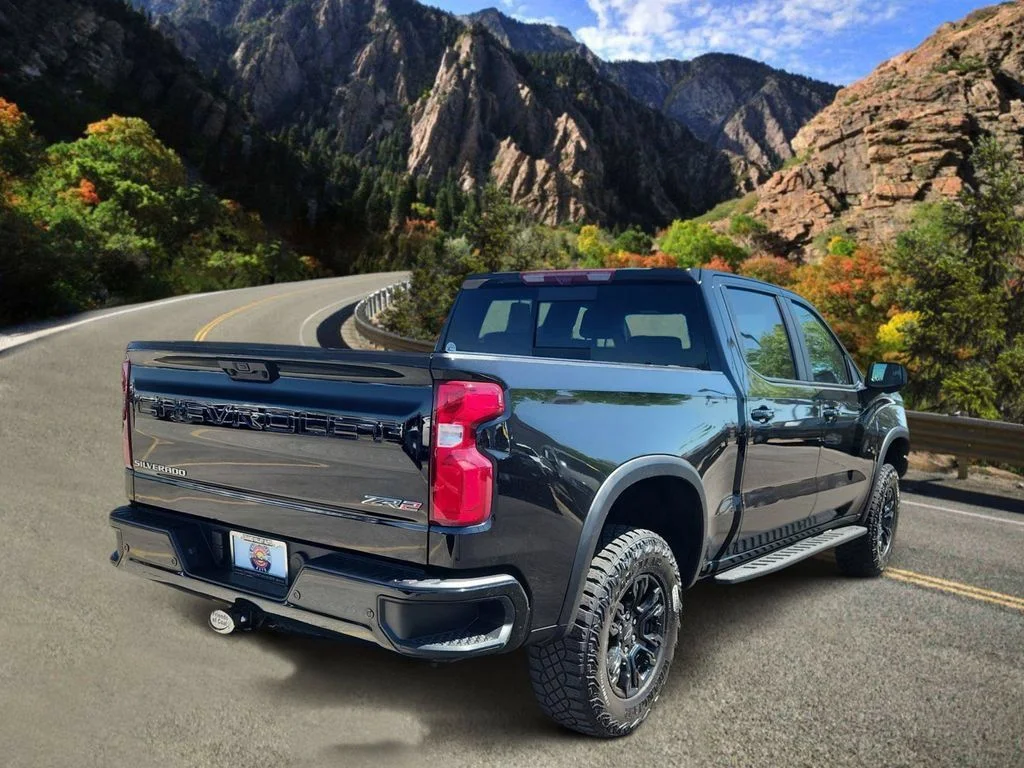 Used 2024 Black Chevrolet ZR2 image 3