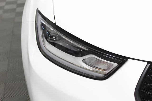 New 2026 Bright White Clear-Coat Exterior Paint Chrysler Select image 27