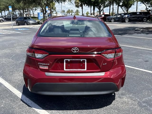 Used 2023 Pearl Toyota LE image 5