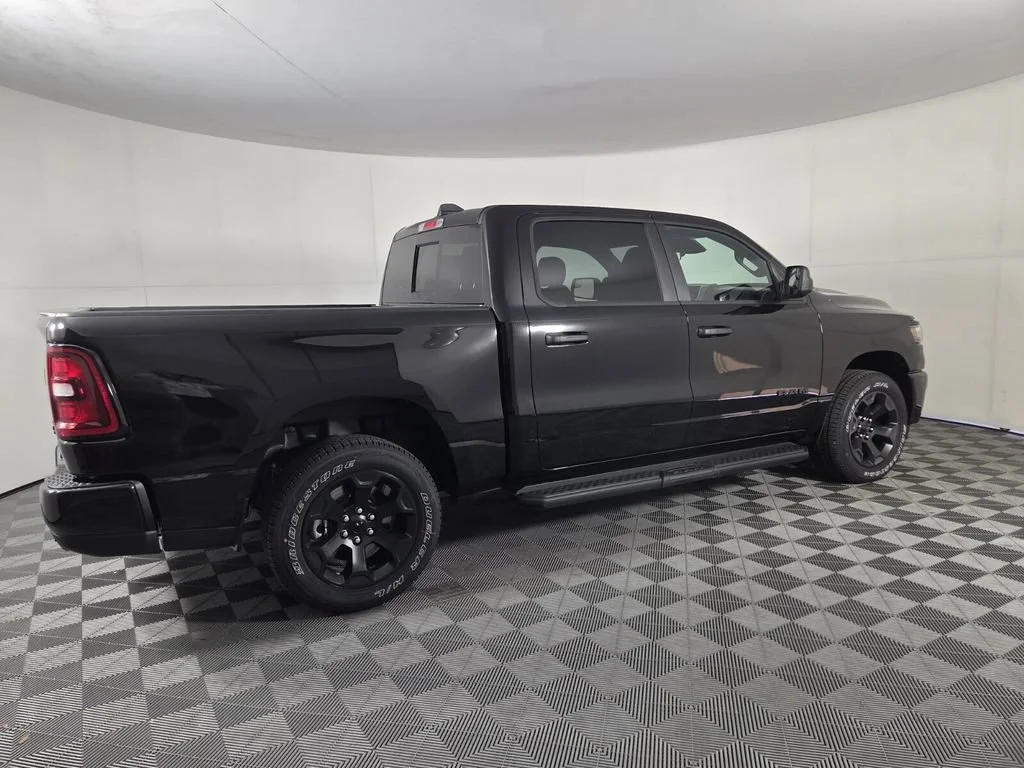 New 2026 Diamond Black Crystal Pearlcoat RAM Express image 5