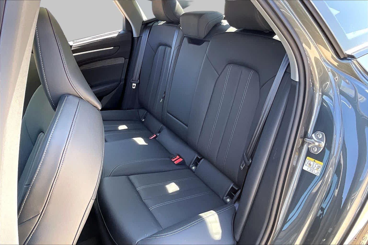 Used 2026 Daytona Gray Pearl Effect Audi Premium Plus image 20