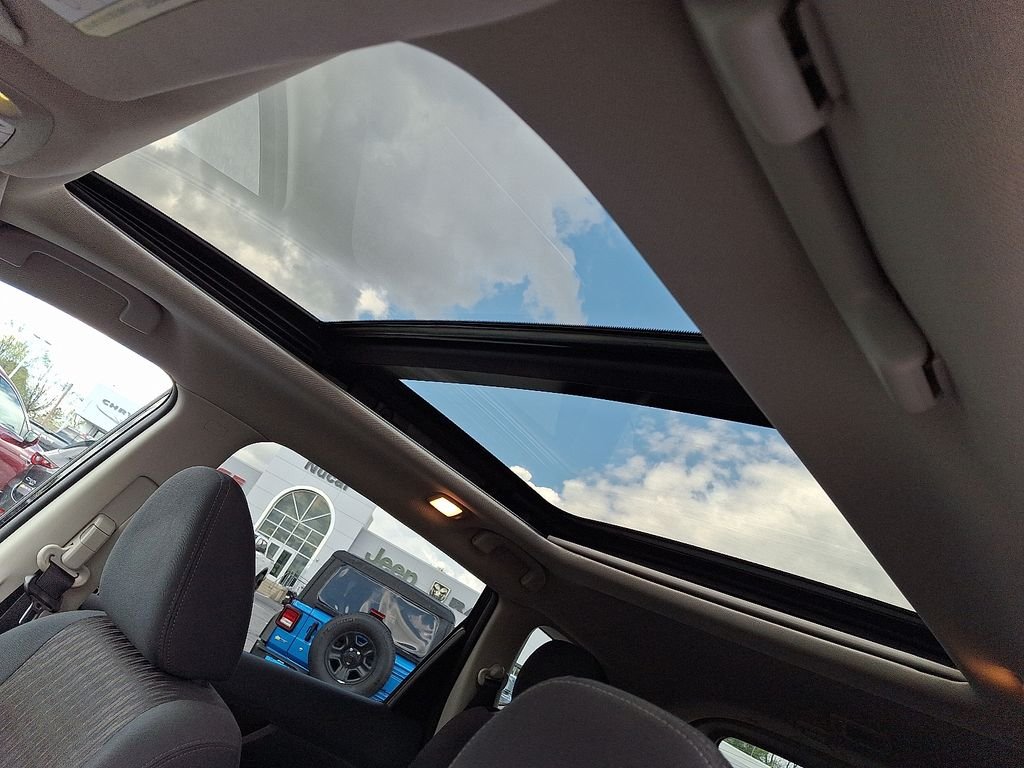 Used 2018 Black Nissan SV image 15