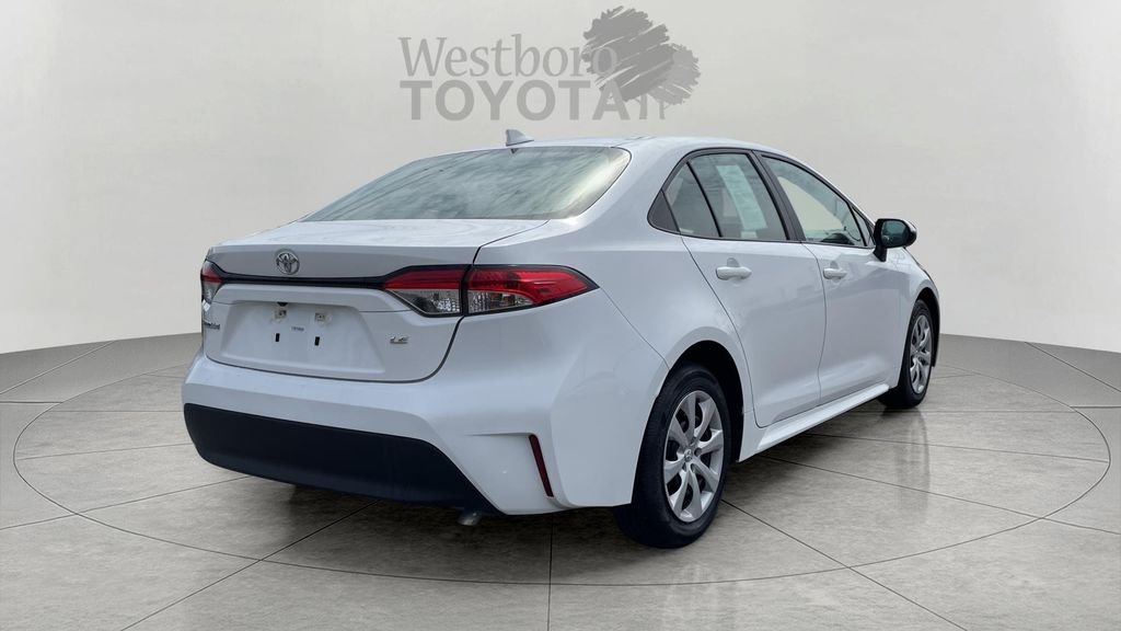 Used 2024 White Toyota LE image 7