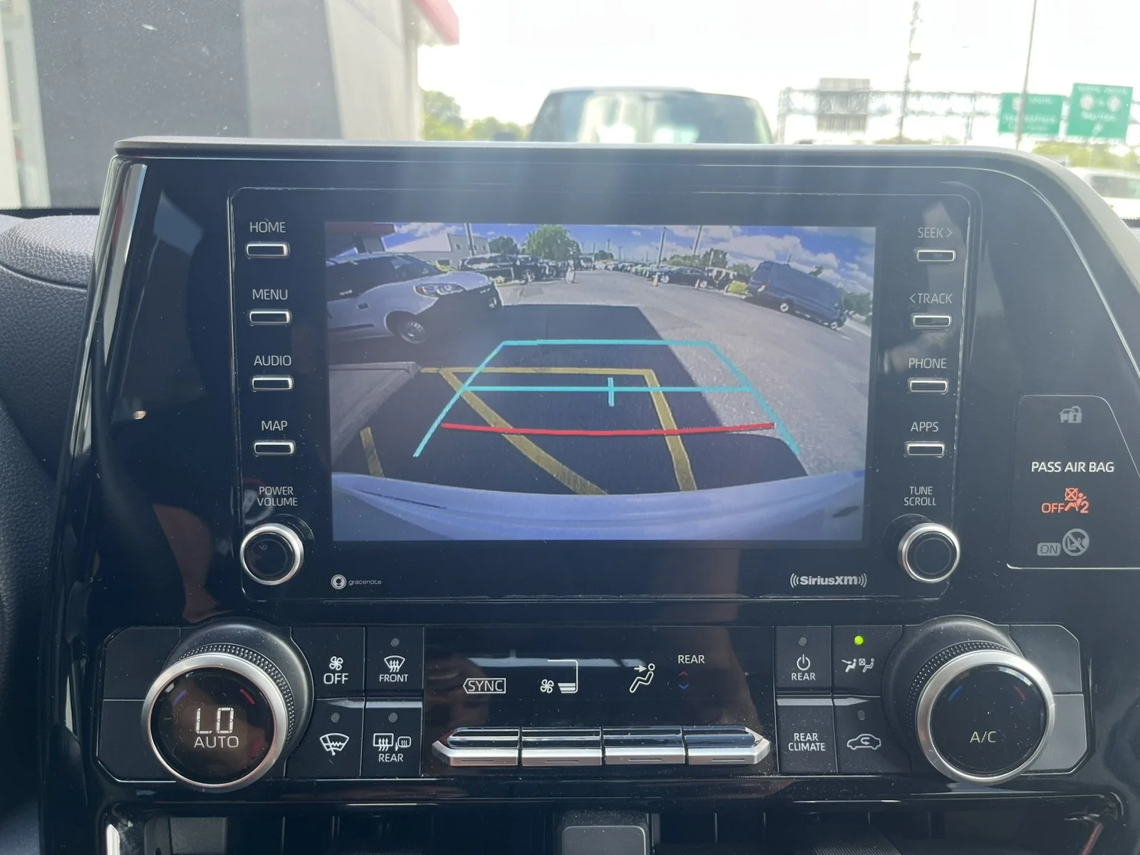 Used 2021 Blizzard Pearl Toyota L FWD image 16