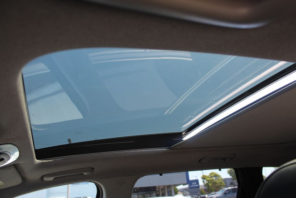 Used 2023 Gray Hyundai Limited image 16