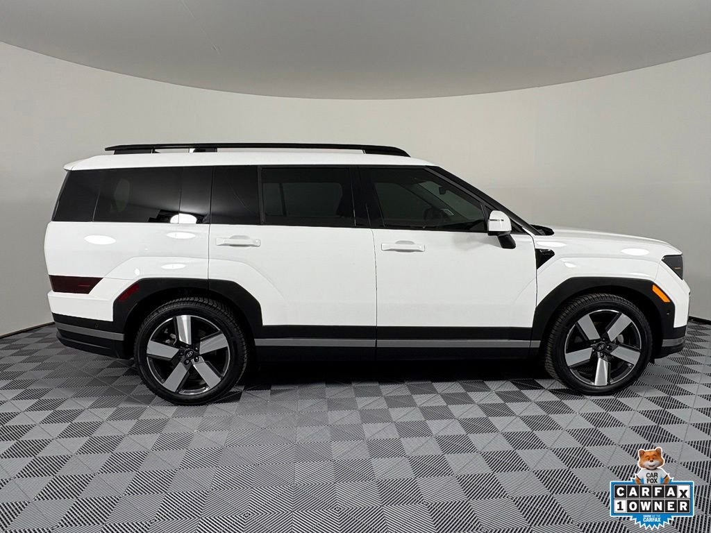 Used 2025 White Hyundai Limited image 7