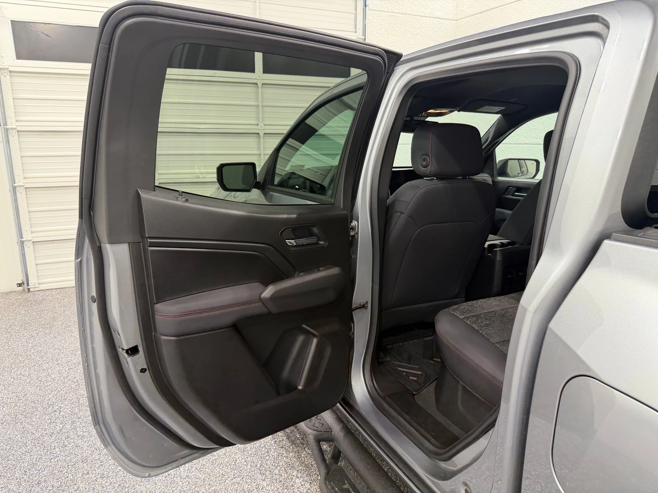 Used 2026 Gray Chevrolet Z71 image 22