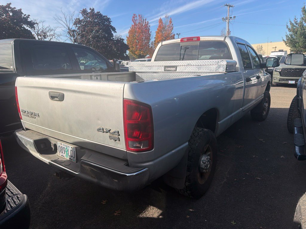Used 2004 Bright Silver Metallic Clearcoat Dodge Laramie image 4