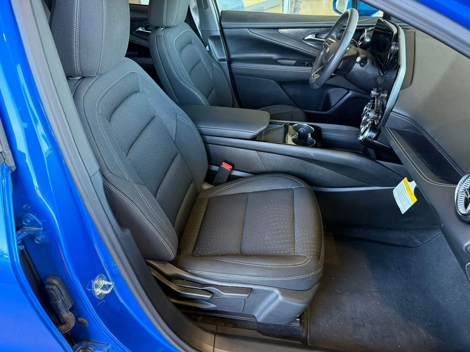 2025 Chevrolet Blazer EV LT - Photo 31