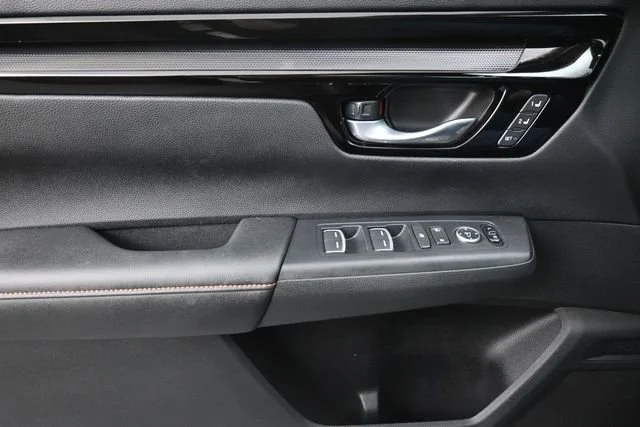 2026 Honda CR-V Sport Touring - Photo 80