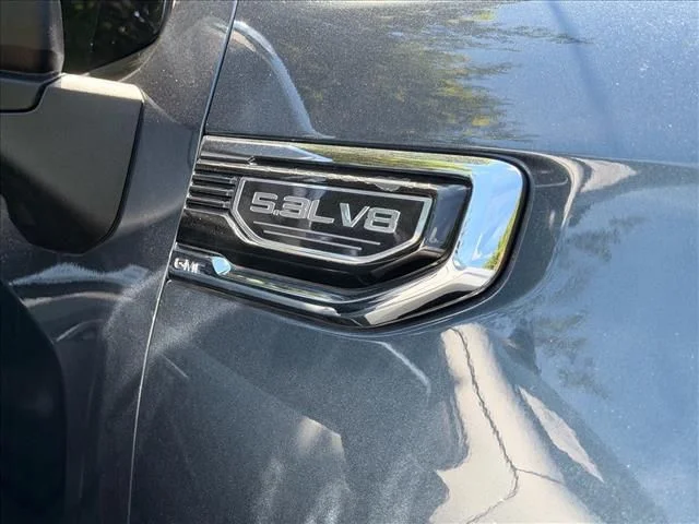 Used 2023 Silver GMC Denali Ultimate image 5