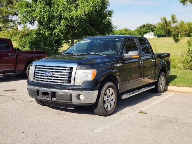 2010 Ford F-150 XLT SuperCrew 145-in's photo
