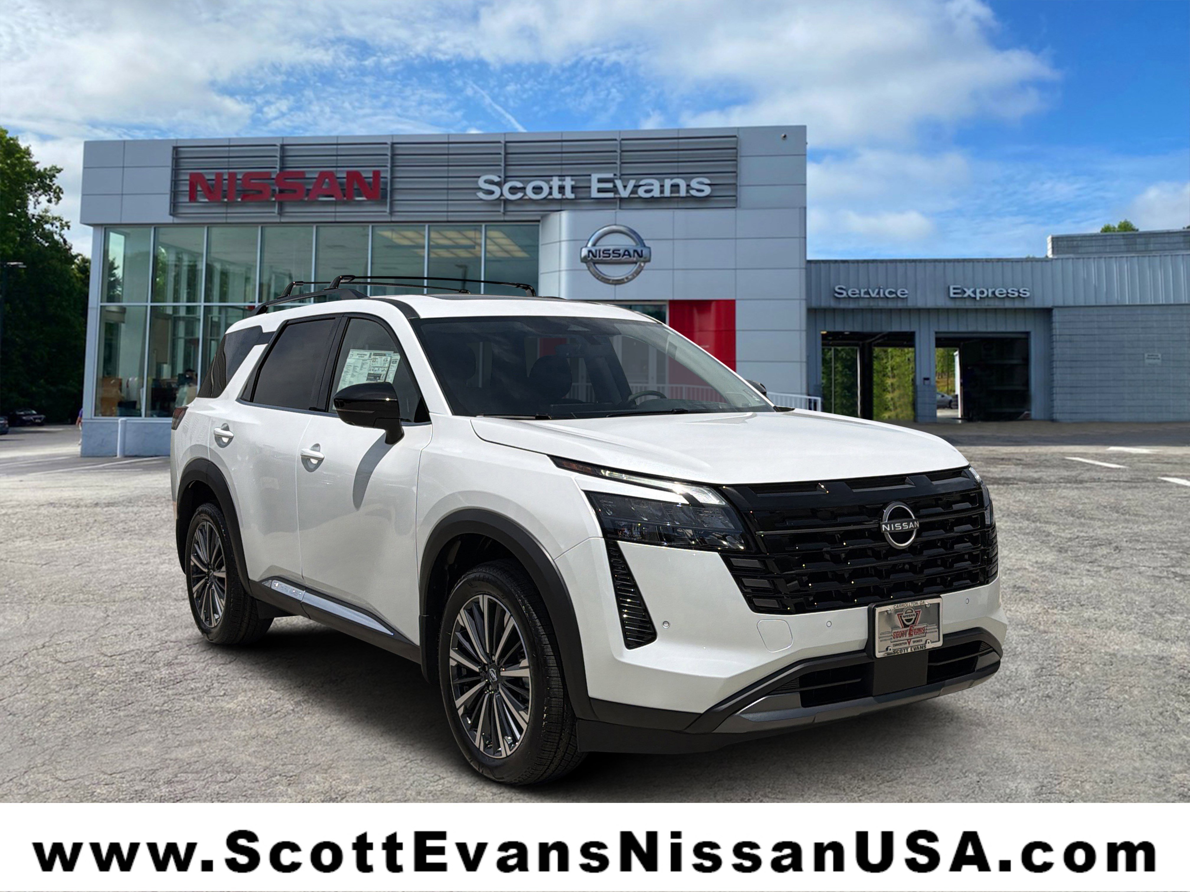2026 Nissan Pathfinder Platinum 2WD's photo