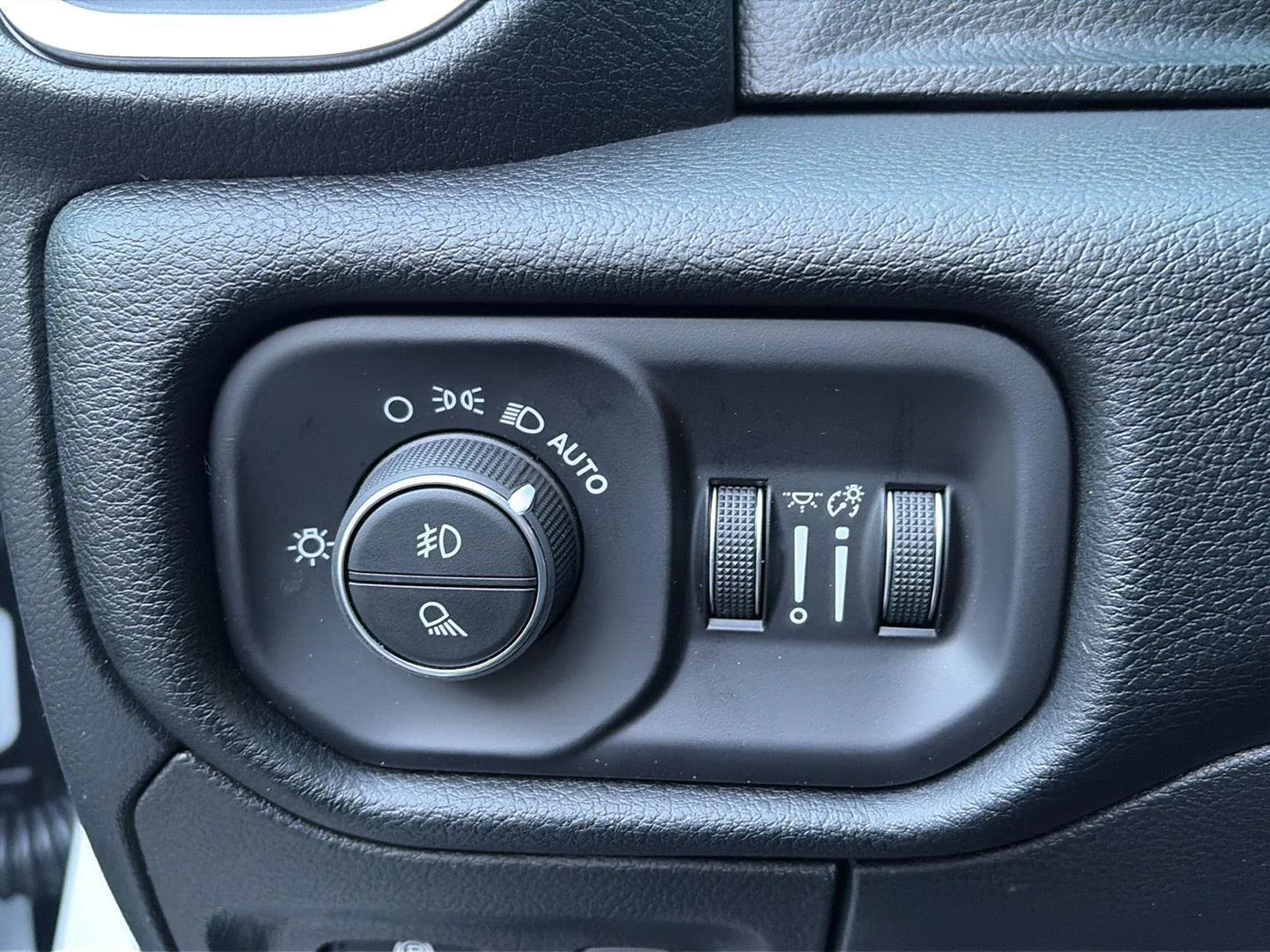 2026 RAM 1500 Big Horn/Lone Star - Photo 19