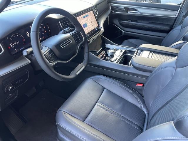 New 2026 High Gloss Black Exterior Paint Jeep Grand Wagoneer image 12