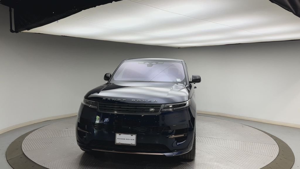 Certified Used 2023 Portofino Blue Metallic Land Rover SE Dynamic image 7