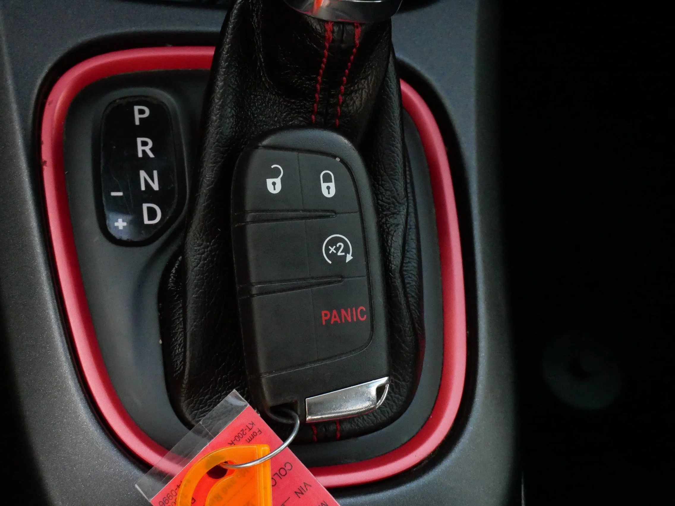 Used 2018 Diamond Black Crystal Pearlcoat Jeep Trailhawk image 32