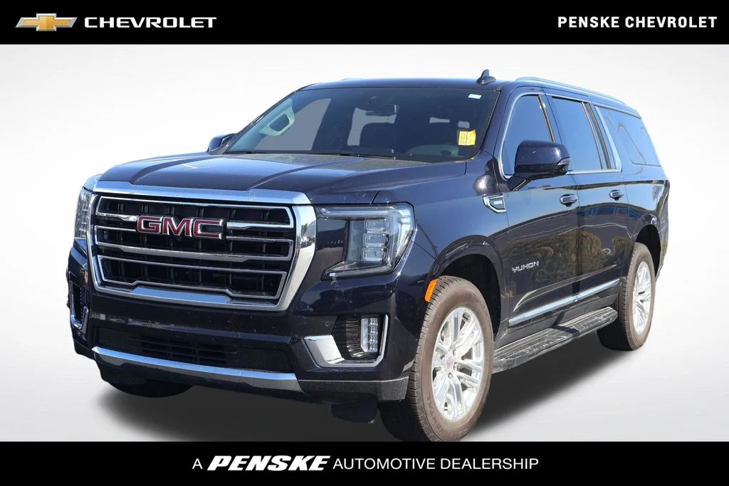 2024 GMC Yukon 4WD SLT's photo