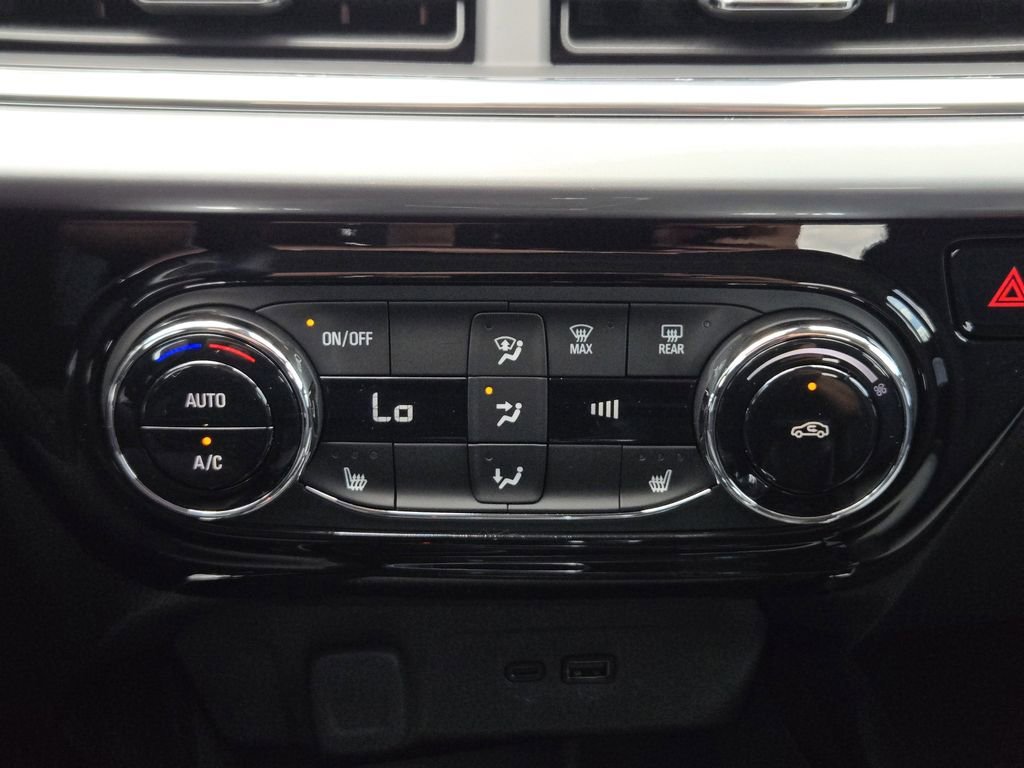 2026 Chevrolet Trax LT - Photo 10