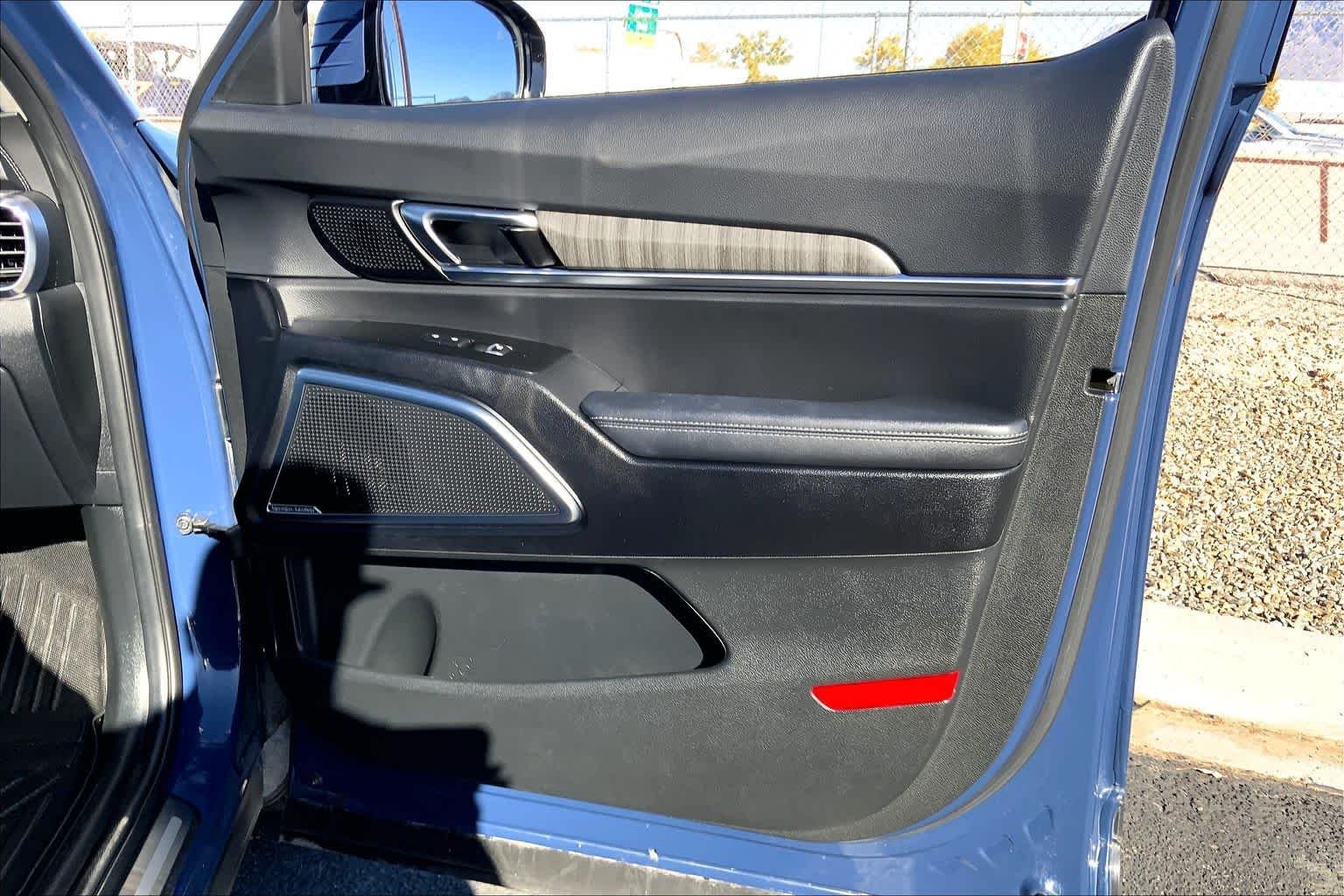 Used 2023 Midnight Lake Blue Kia SX Prestige image 21