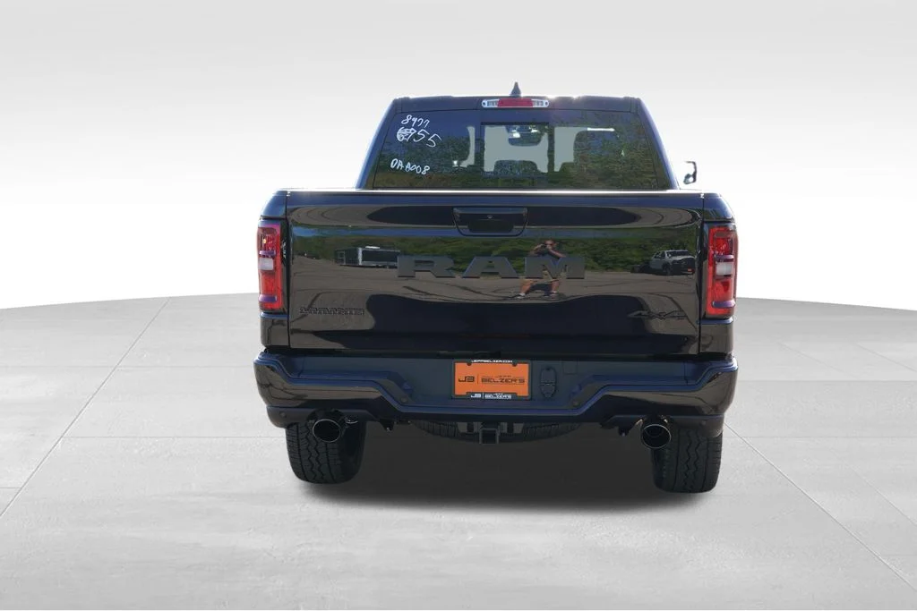 New 2026 Diamond Black Crystal Pearl-Coat Exterior Paint RAM Laramie image 4