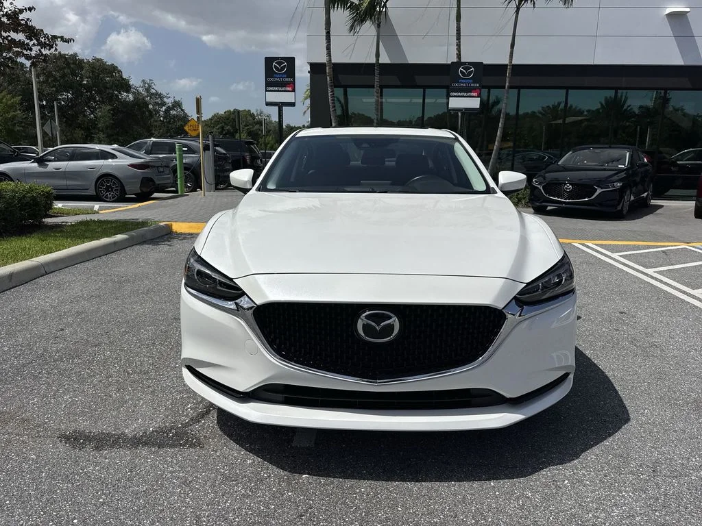 Used 2020 Snowflake White Pearl Mica Mazda Touring image 29