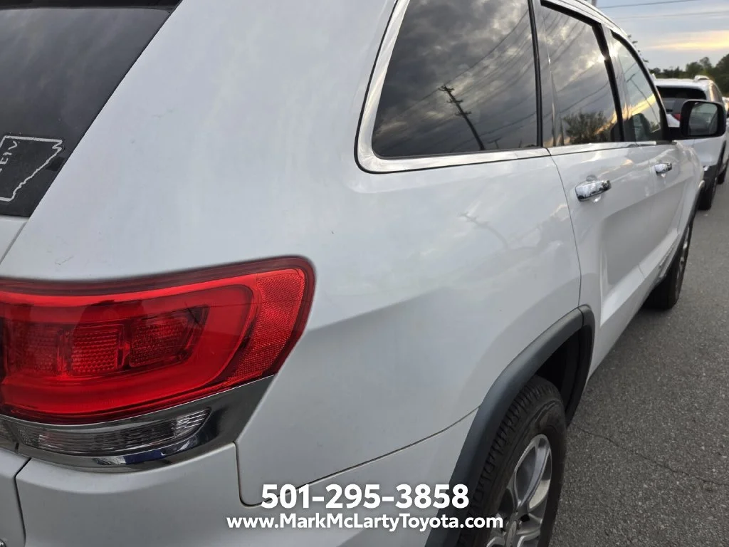 Used 2014 White Jeep Limited image 8