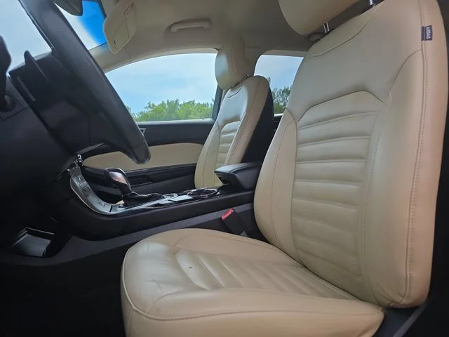 Used 2015 White Ford SEL image 15